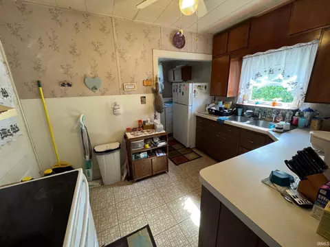 707 N Wright St, Fulton, IN 46931 photo 8