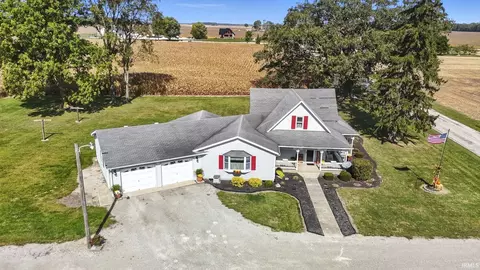 6124 S 600 W Rd, Poneto, IN 46781