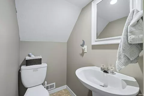 16436 Weaver St, Yoder, IN 46798 photo 14