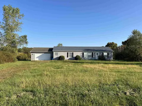 3632 W 1300 S Rd, Silver Lake, IN 46982