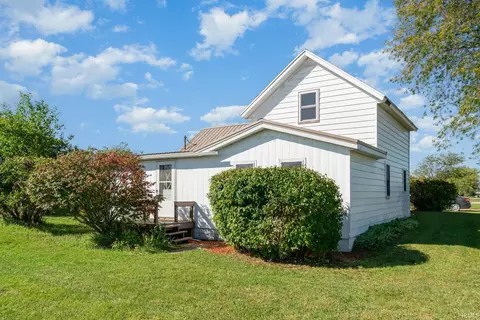 973 E 250 N Rd, Warsaw, IN 46582