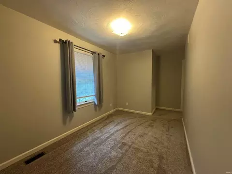 2721 E Pine Ln, Bloomington, IN 47401 photo 20
