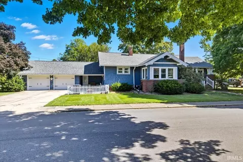 Exterior - 501 E 7th St, Fowler, IN 47944 photo 1 of 3
