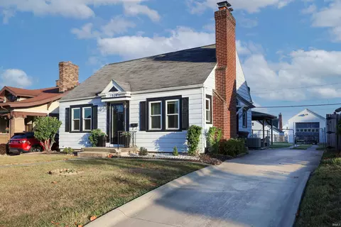 1909 Kenwood Ave, Fort Wayne, IN 46805