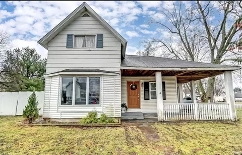 304 E Lincoln St, Ashley, IN 46705 photo 1