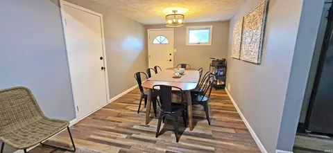 110 Risley Ave, Mount Carmel, IL 62863 photo 7