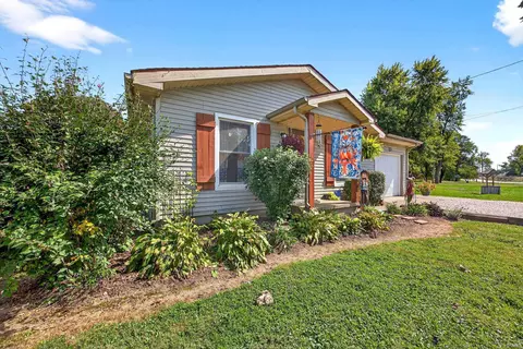 104 Rabbitsville Rd, Mitchell, IN 47446 photo 3