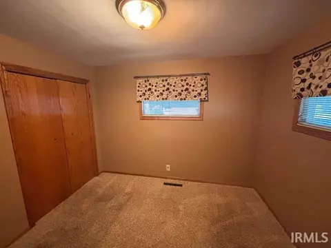 206 E Maple St, Fowler, IN 47944 photo 11