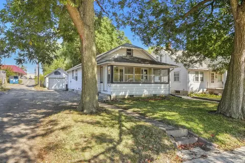 317 Dunnwood Dr, Fort Wayne, IN 46805