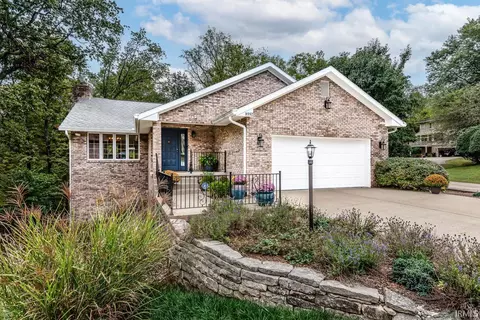 9992 S St Andrews Ln, Bloomington, IN 47401