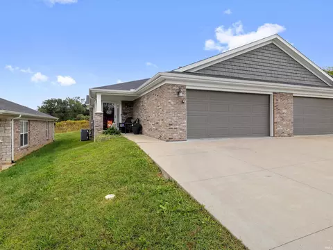 1508 Kennel Dr #A, Evansville, IN 47710