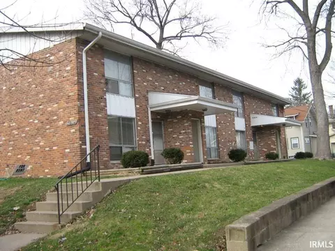 411 E 8 St, Bloomington, IN 47408 photo 1