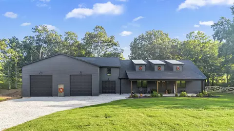 545 Bennett Rd, Bedford, IN 47421