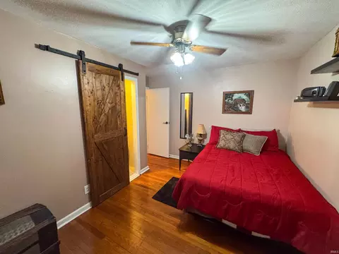203 S Johnson Ave, Bloomington, IN 47404 photo 10