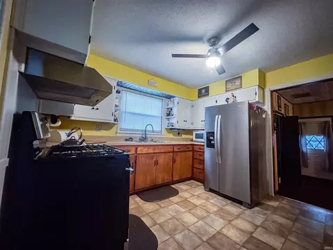 203 S Johnson Ave, Bloomington, IN 47404 photo 15