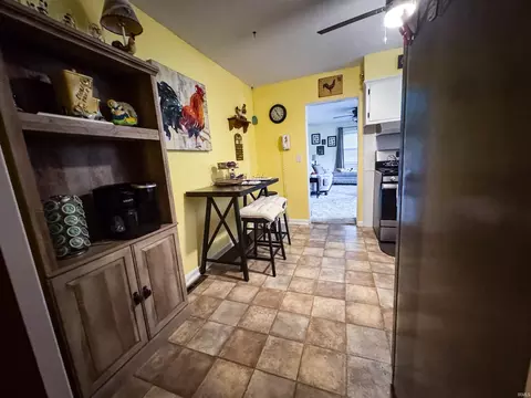 203 S Johnson Ave, Bloomington, IN 47404 photo 16
