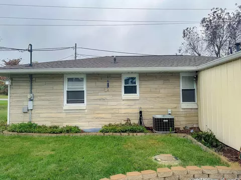 203 S Johnson Ave, Bloomington, IN 47404 photo 4