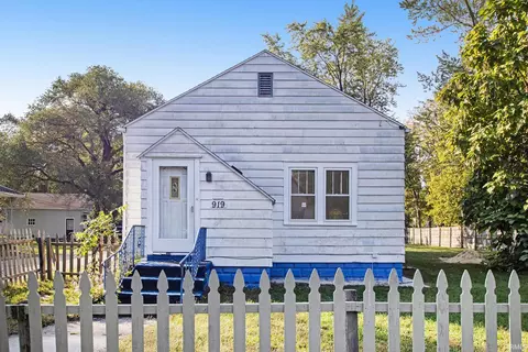 919 W Wolf Ave, Elkhart, IN 46516