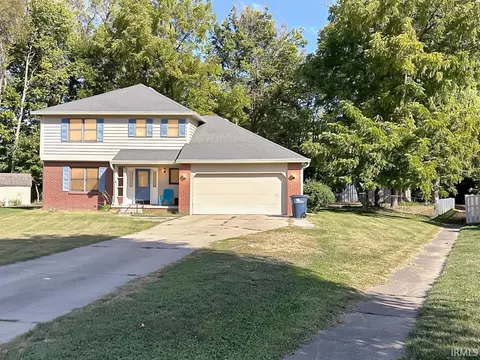 751 Woodland Ct, Frankfort, IN 46041