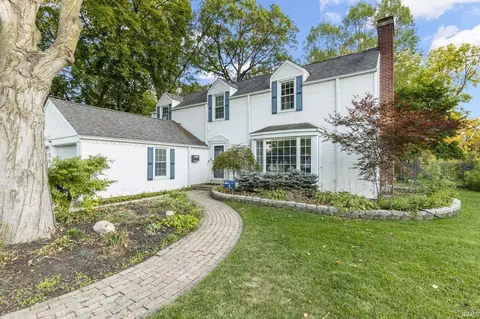 1637 Rainbow Bend Blvd, Elkhart, IN 46514