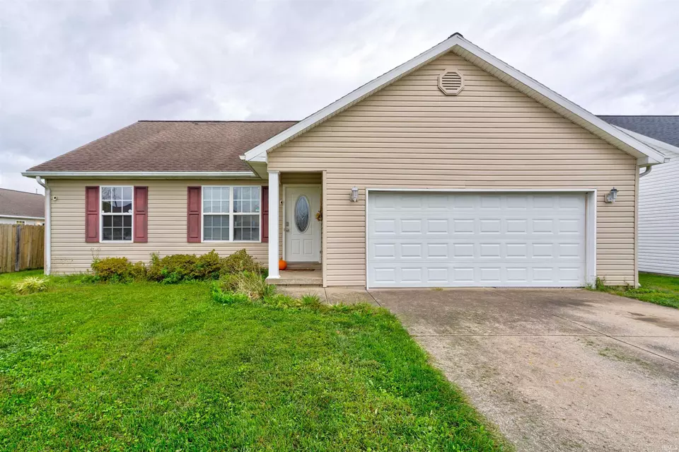 Exterior - 4521 Emma Dr, Evansville, IN 47711 photo 1 of 8