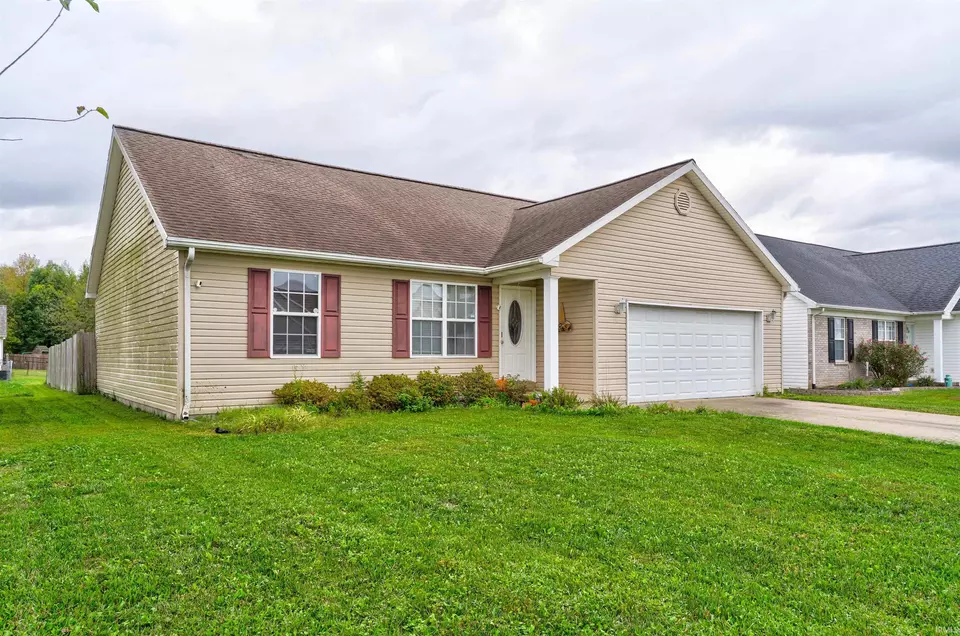 Exterior - 4521 Emma Dr, Evansville, IN 47711 photo 2 of 8