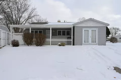 907 Wingra Ct, Kokomo, IN 46902