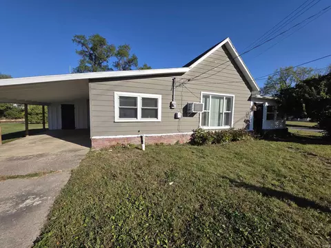 120 S West St, Eaton, IN 47338