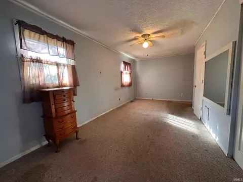 107 W Hancock Ave, Mitchell, IN 47446 photo 21