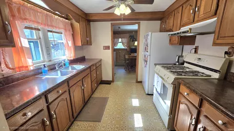 11060 E Mohawk Rd, Walkerton, IN 46574 photo 7