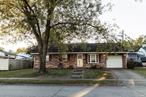 5706 Foxboro Ln, Evansville, IN 47710