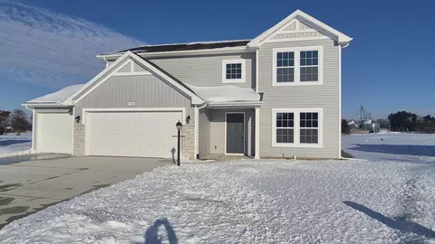 3110 Procyon Ct, Winona Lake, IN 46590