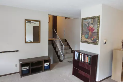 Entry Way - 940 N Southland Dr, Lafayette, IN 47909 photo 1 of 2