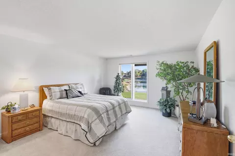 Bedroom - 1516 Sevan Lake Ct, Fort Wayne, IN 46825 photo 3 of 4