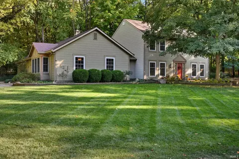 112 Peppertree Ct, Lafayette, IN 47905