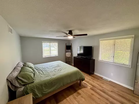 5570 E 500 S, Hamilton, IN 46742 photo 10