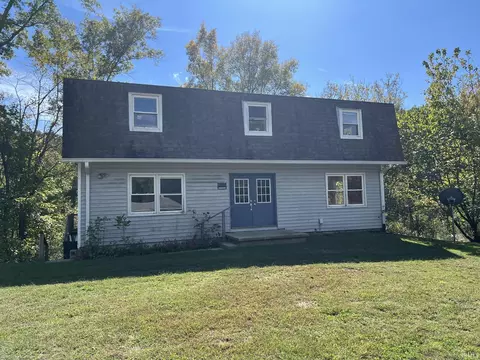 1723 Upper Schooner Rd, Nashville, IN 47448