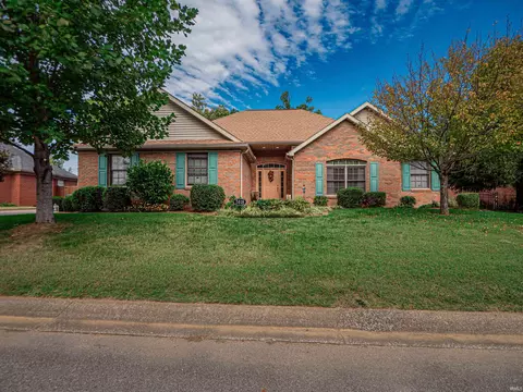 7418 Julius Ct, Evansville, IN 47715
