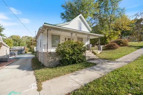 105 E Section St, Claypool, IN 46510 photo 23