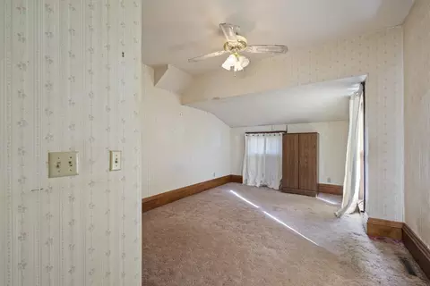 105 E Section St, Claypool, IN 46510 photo 12