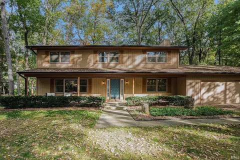 50590 Tecumseh Dr, Granger, IN 46530