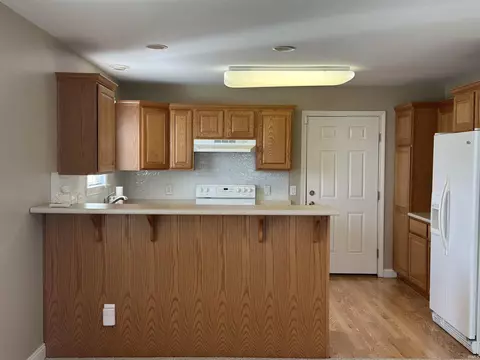 1302 W Deckard Dr, Mitchell, IN 47446 photo 6