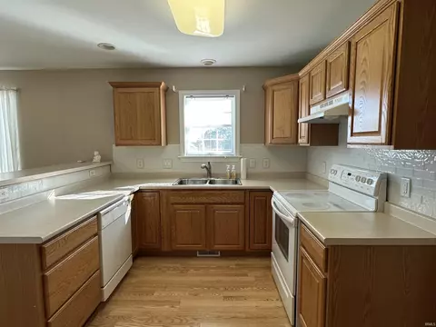 1302 W Deckard Dr, Mitchell, IN 47446 photo 7