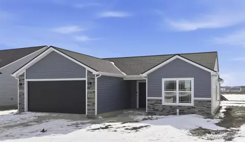 5185 Mountain Sky Cv, Fort Wayne, IN 46818