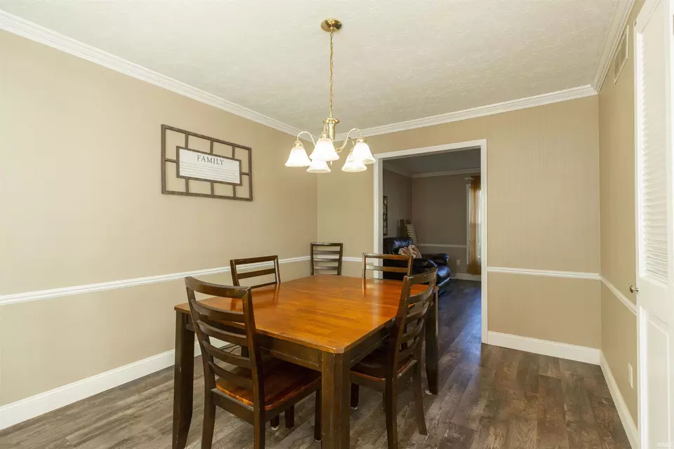 Dining - 12012 S Timberline Trce, Granger, IN 46530 photo 1 of 4