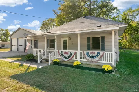 208 S West St, Idaville, IN 47950