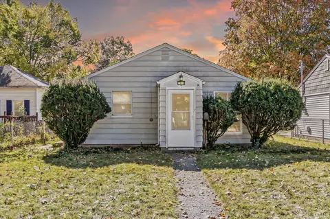 1516 E Fox St, South Bend, IN 46613