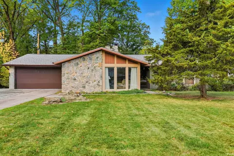 3534 Autumn Ln, Fort Wayne, IN 46806