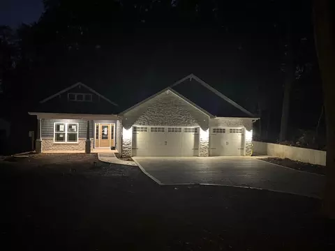 250 Lane 650 A Snow Lk, Fremont, IN 46737