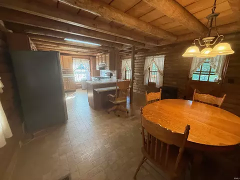 Dining - 6643 E 450 N, Francisco, IN 47649 photo 1 of 1